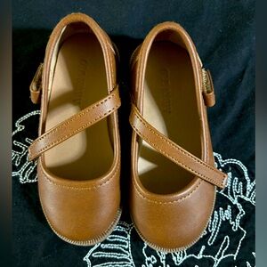 Girls Mary Jane’s shoes